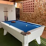 Villa Casa Piedra, Luxury Family Front Line Golf, Hot Tub,pool Table, 8 Pers, Caleta De Fuste