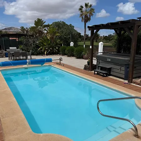 Casa Piedra, Luxury Family Front Line Golf, Hot Tub,pool Table, 8 Pers, Caleta De Fuste