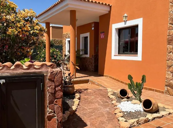 Casa Piedra, Luxury Family Front Line Golf, Hot Tub,pool Table, 8 Pers, 빌라 칼레타데푸스테